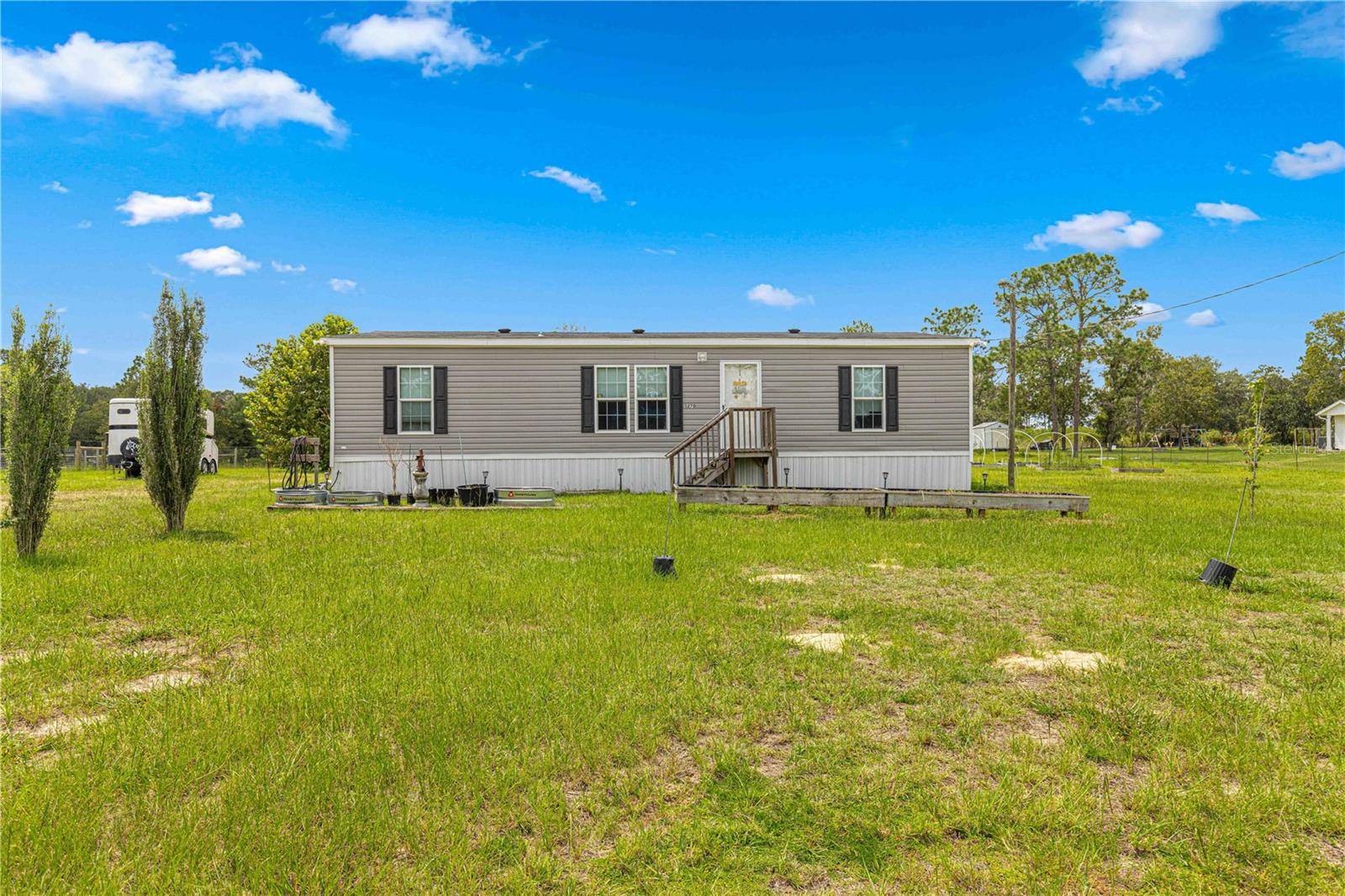 Williston, FL 32696,5270 NE 121ST TER