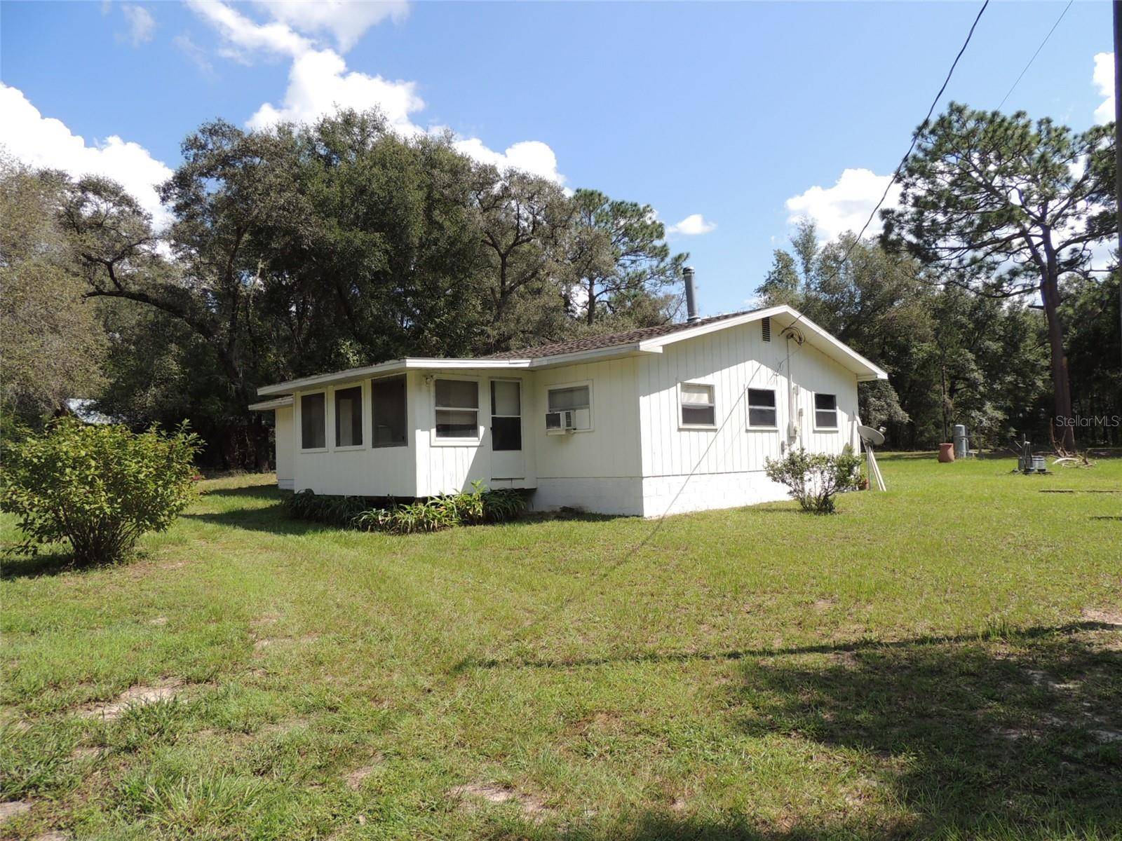 Bronson, FL 32621,8550 NE 106TH ST