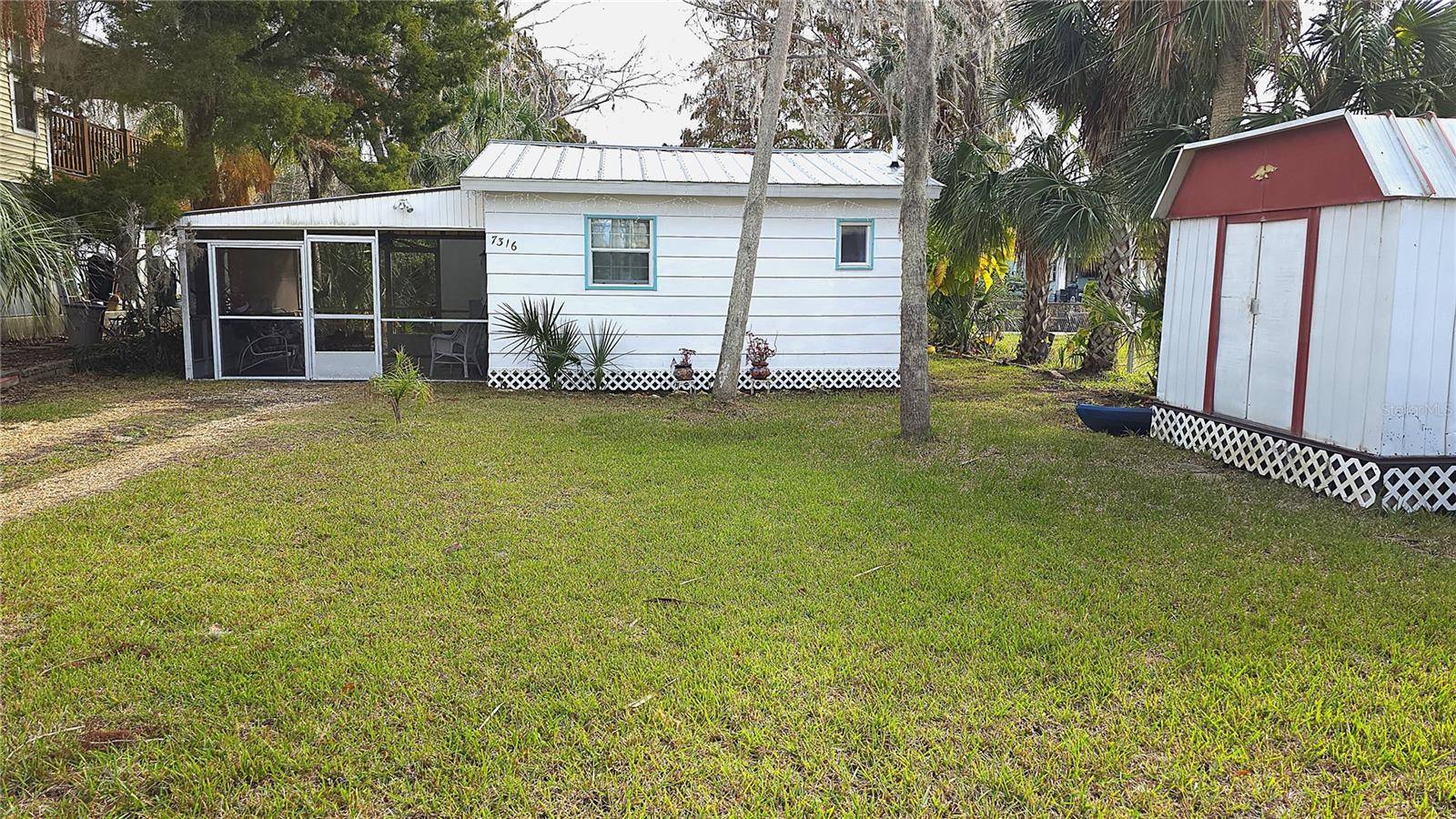 Weeki Wachee, FL 34607,7316 TROPICAL DR