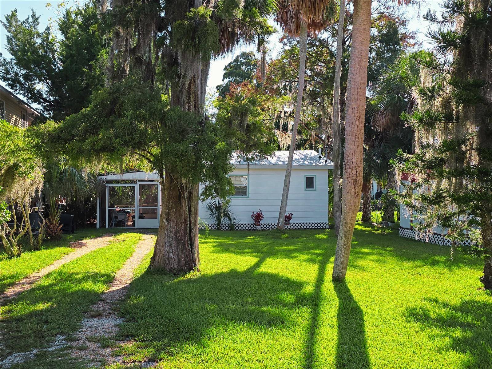 Weeki Wachee, FL 34607,7316 TROPICAL DR