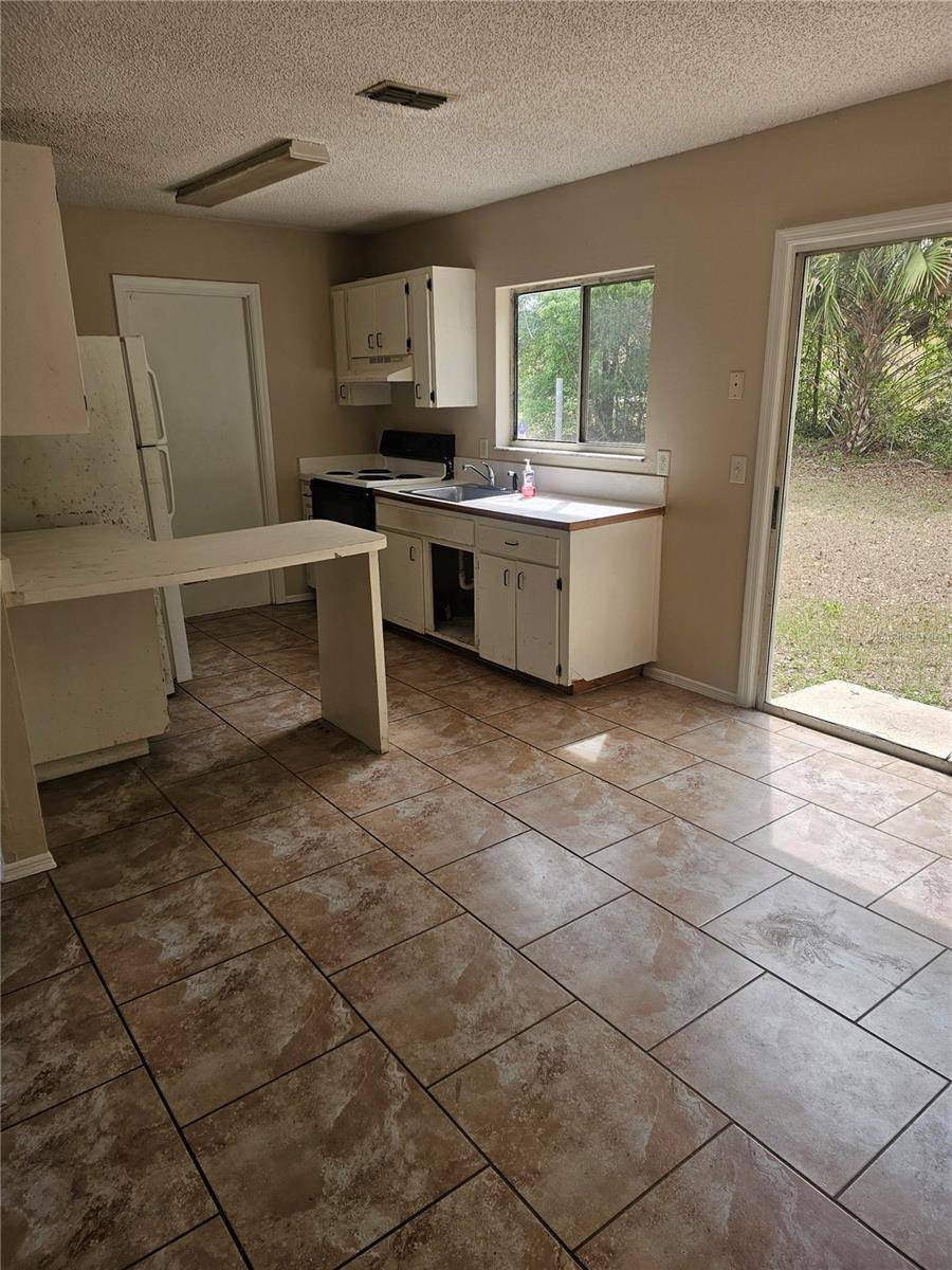 Ocala, FL 34472,4 SPRING TRL