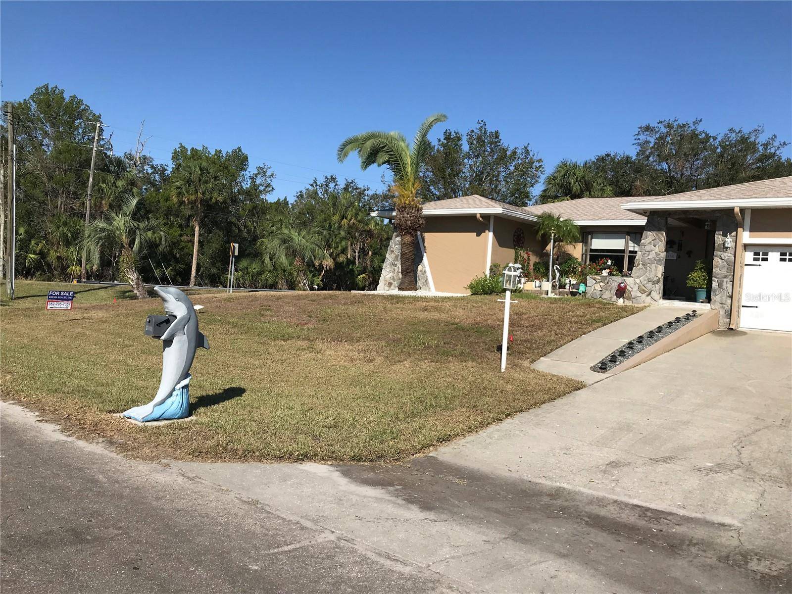 Crystal River, FL 34429,10741 W PINE BARK LN