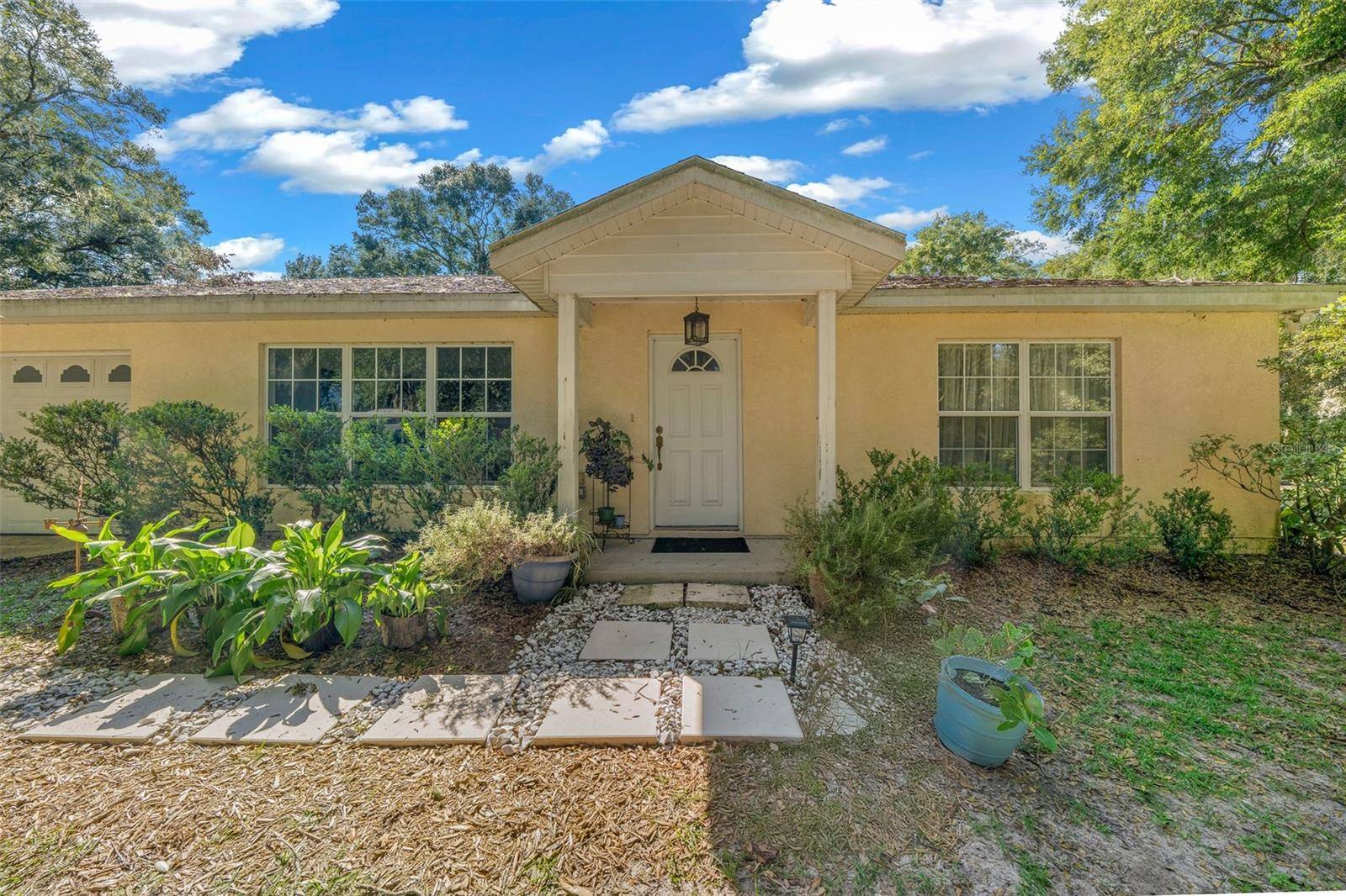 Citra, FL 32113,399 NE 155 PL