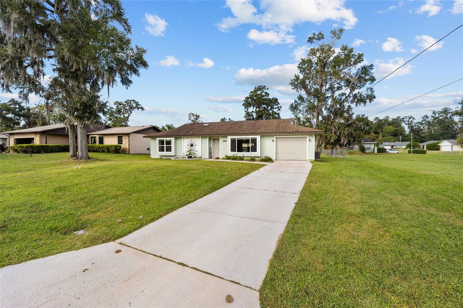 Ocala, FL 34480,3395 SE 49TH ST