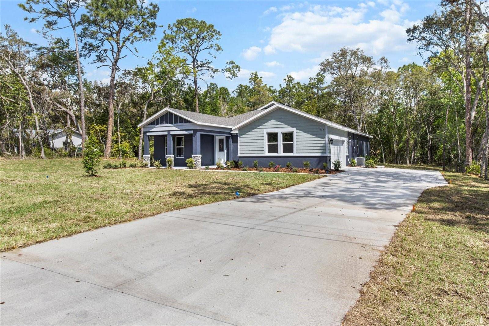 Hernando, FL 34442,835 W NATIONAL ST
