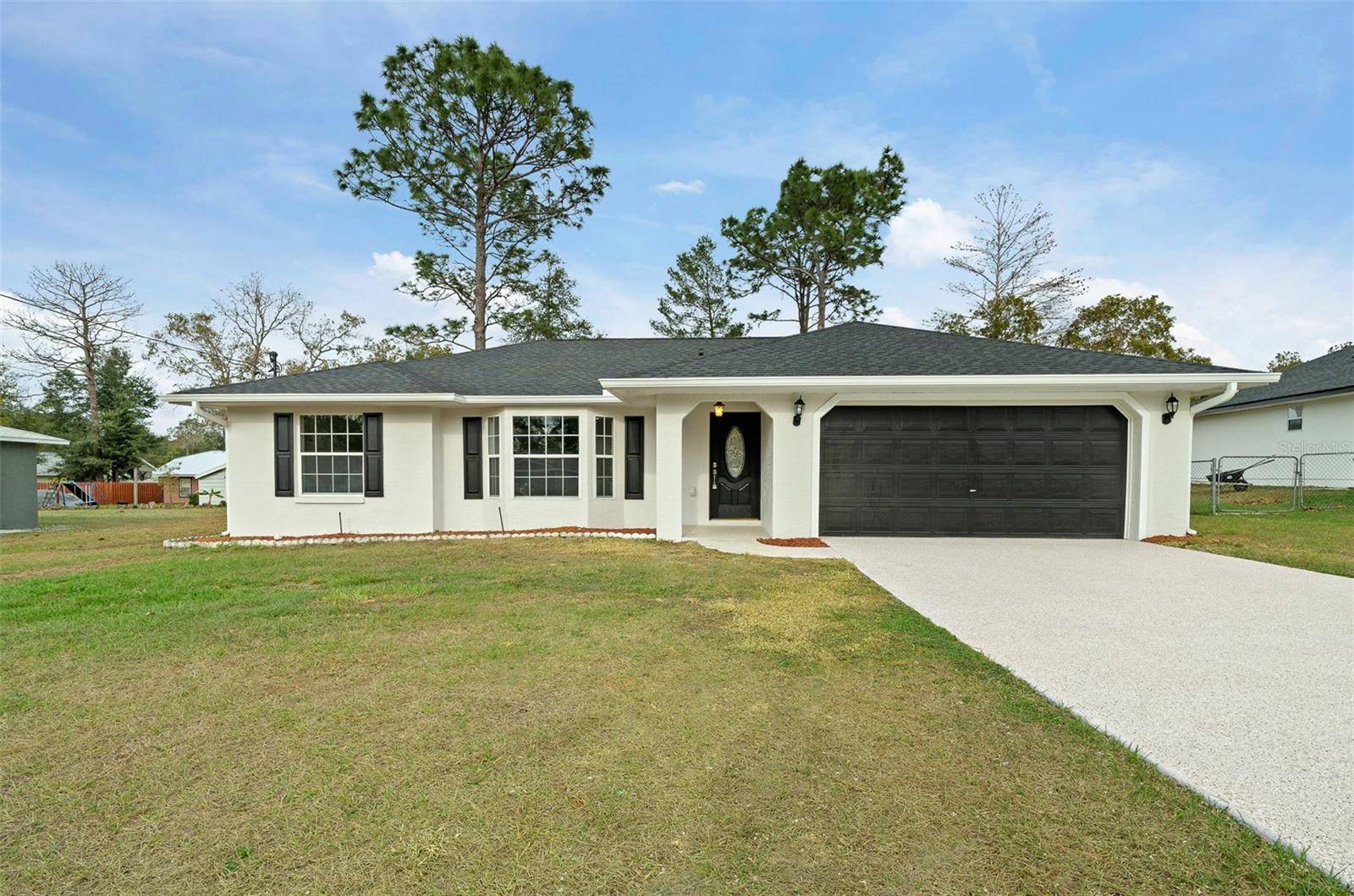 Ocala, FL 34472,15 HEMLOCK RADIAL CIR