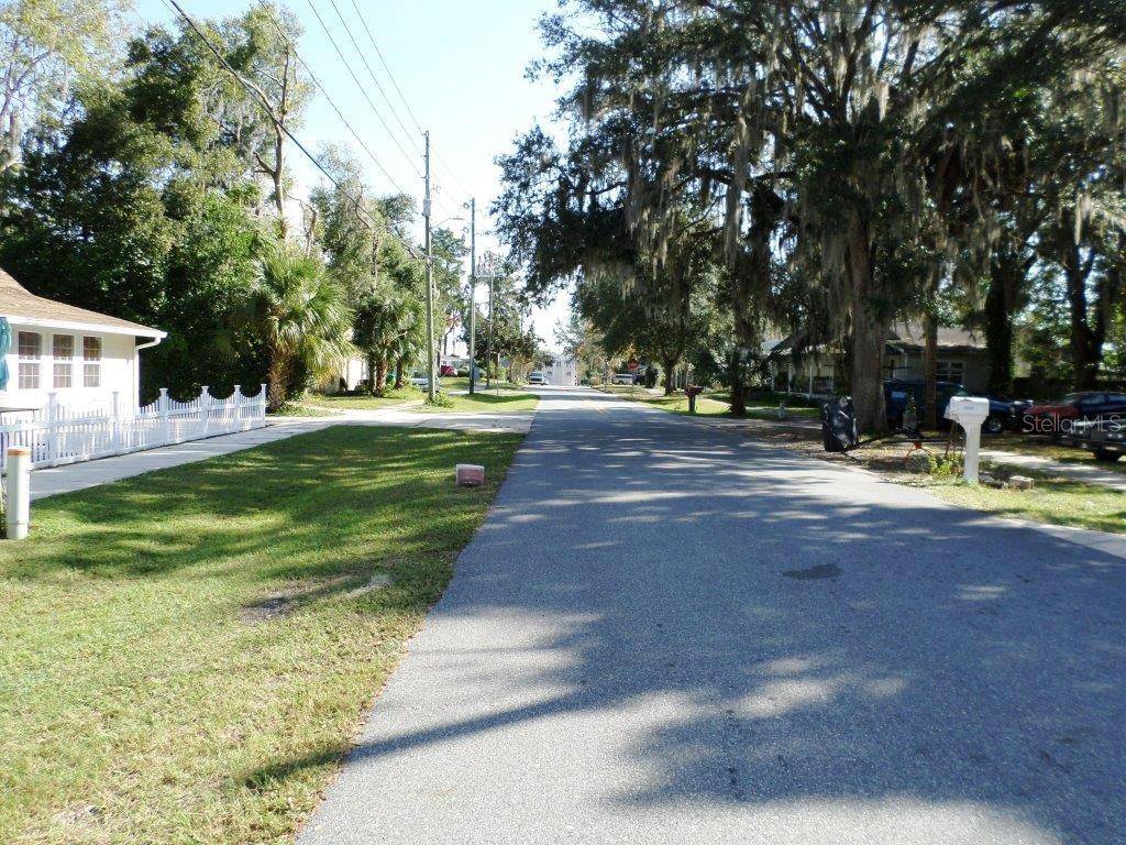 Dunnellon, FL 34431,20717 WALNUT ST