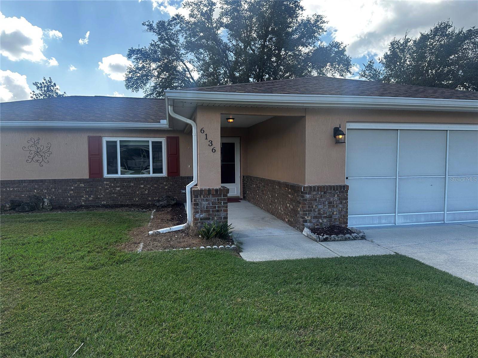 Ocala, FL 34476,6136 SW 104TH LN