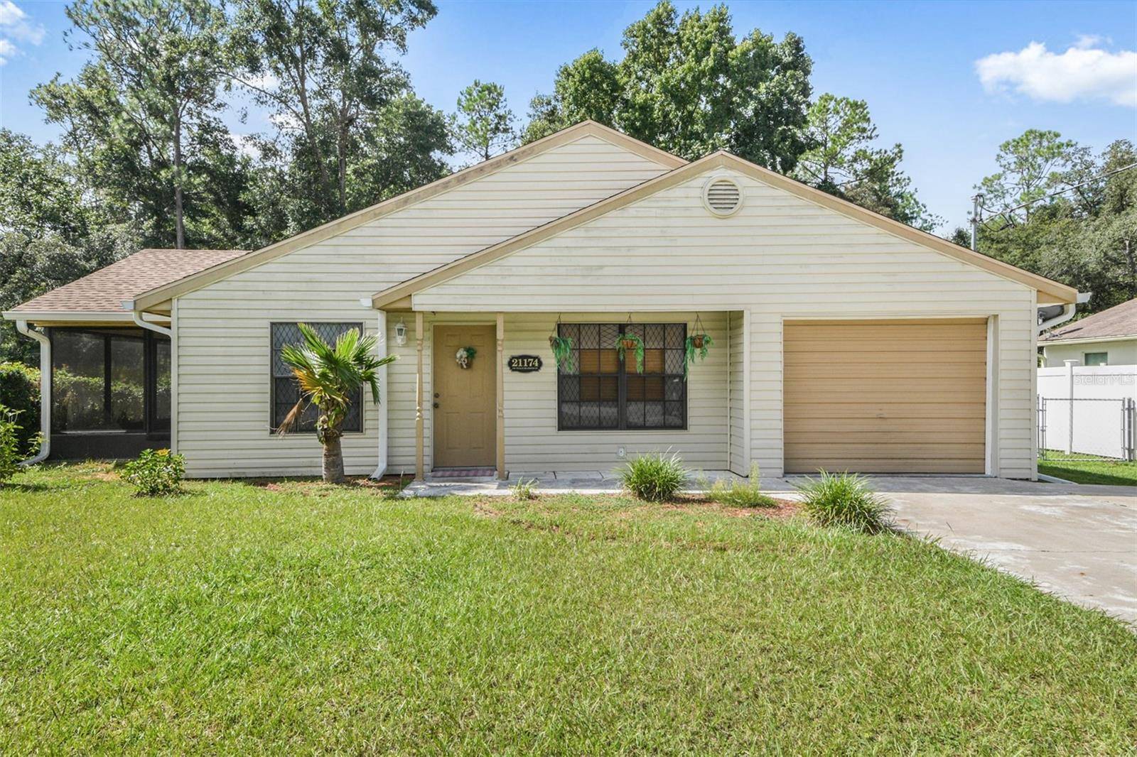 Dunnellon, FL 34431,21174 SW PEACH BLOSSOM ST