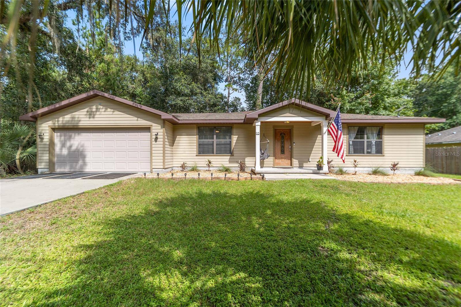 Micanopy, FL 32667,115 NE 6TH ST