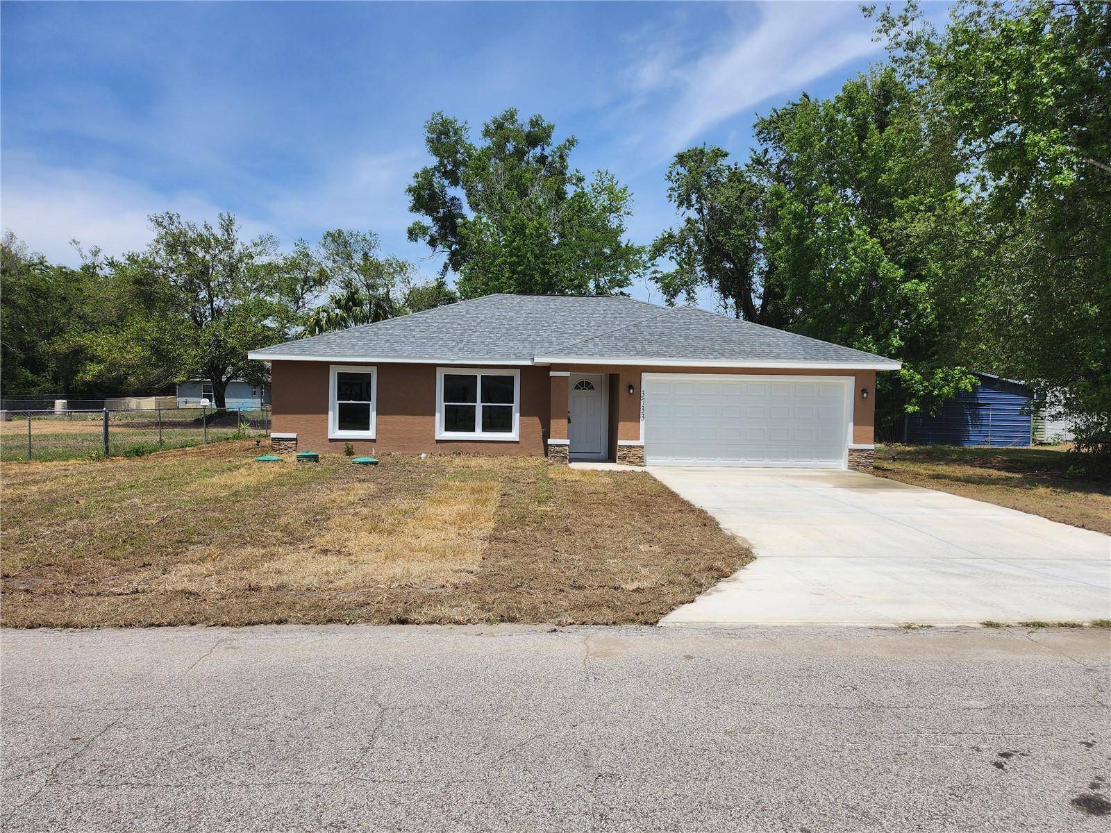 Summerfield, FL 34491,3733 SE 137TH STREET
