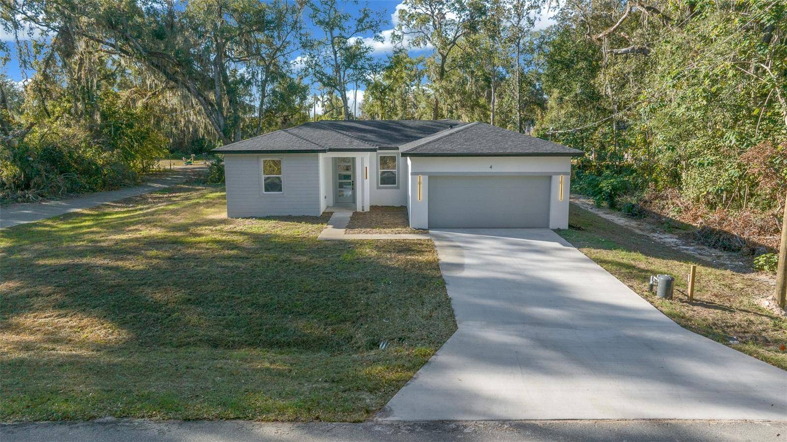 Ocala, FL 34472,4 OAK CIR