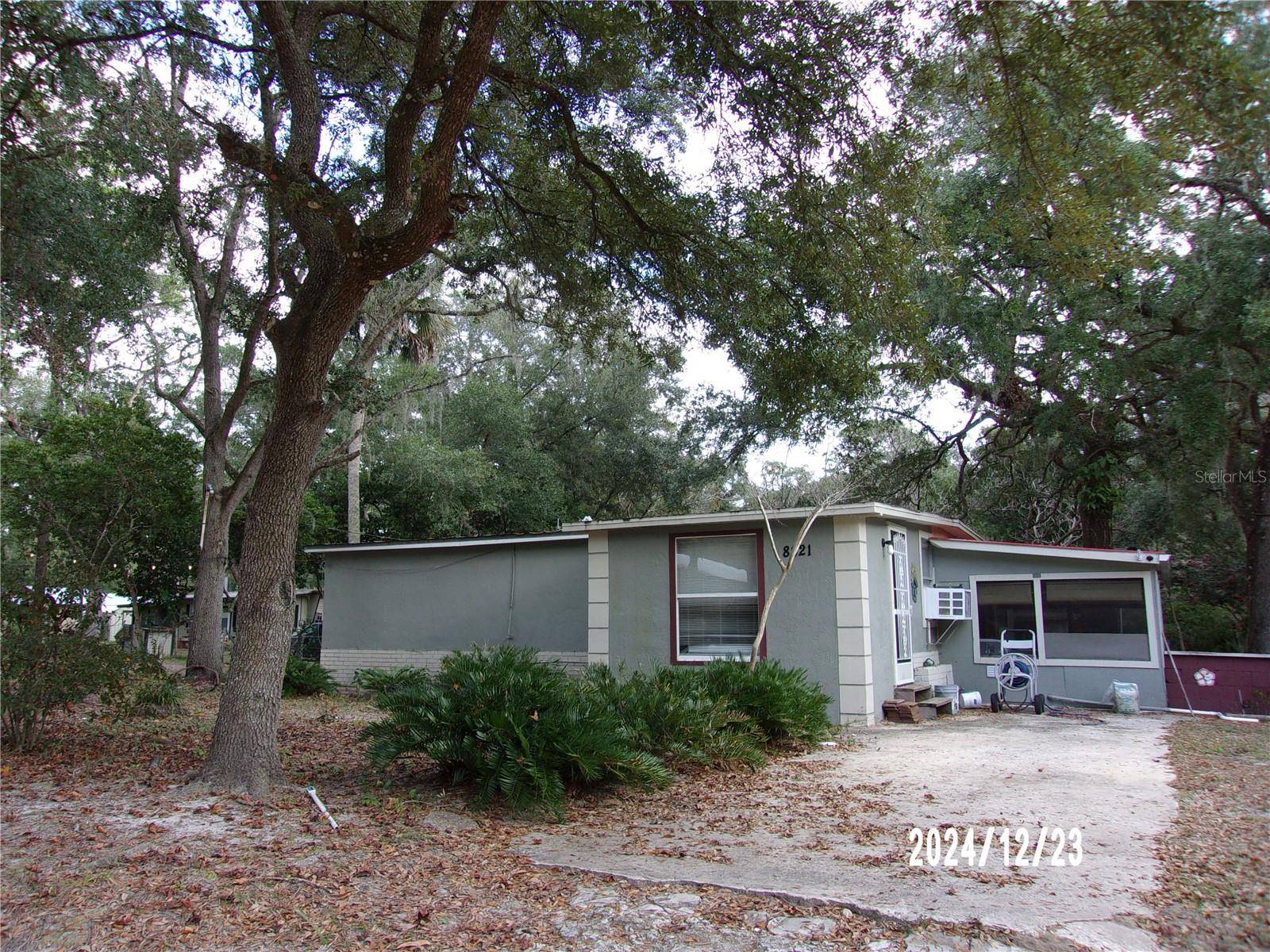 Ocklawaha, FL 32179,8821 SE 186TH CT