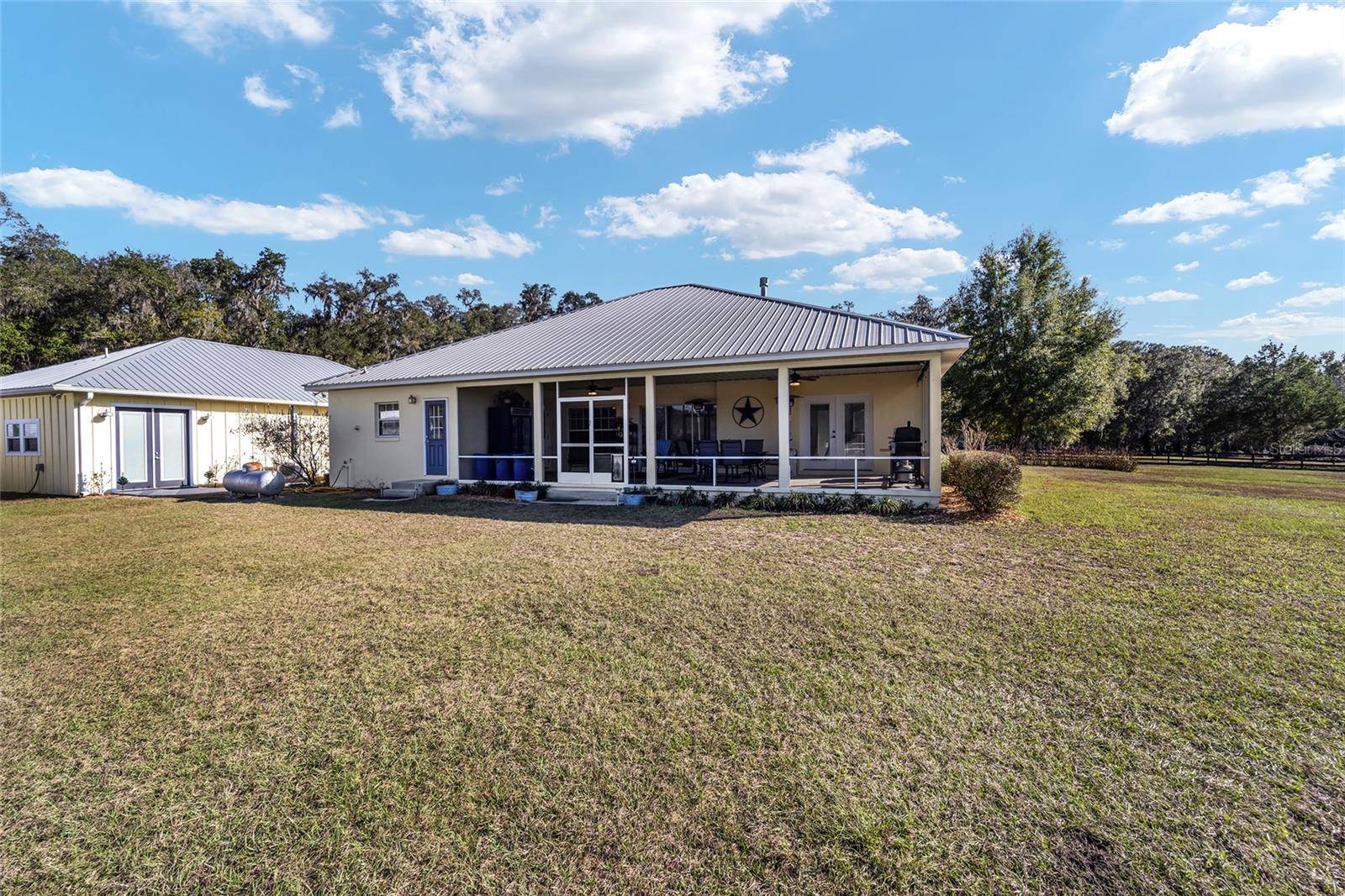 Williston, FL 32696,21431 NE 25TH ST