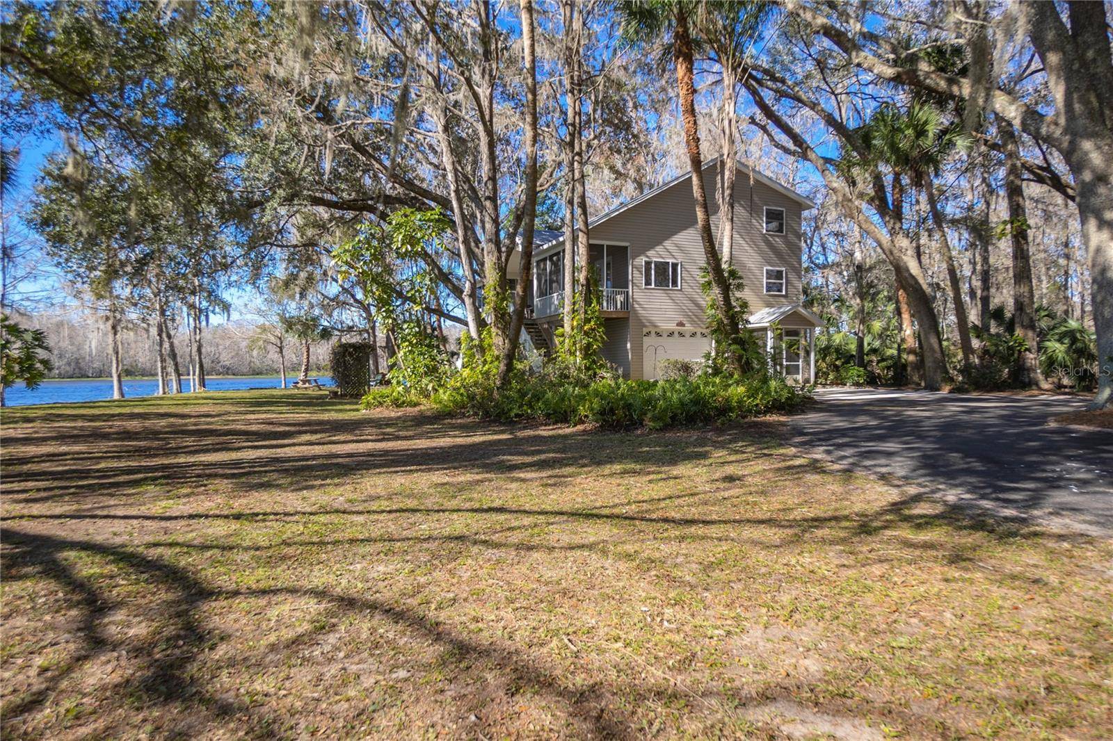 Lake Panasoffkee, FL 33538,4925 CR 309B