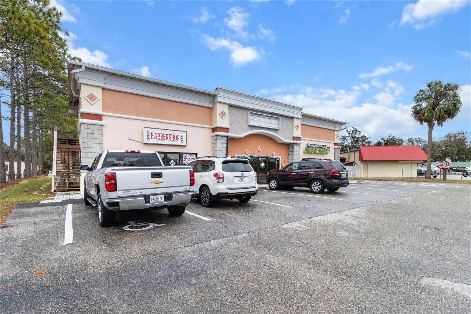 Crystal River, FL 34429,155 SE US HIGHWAY 19