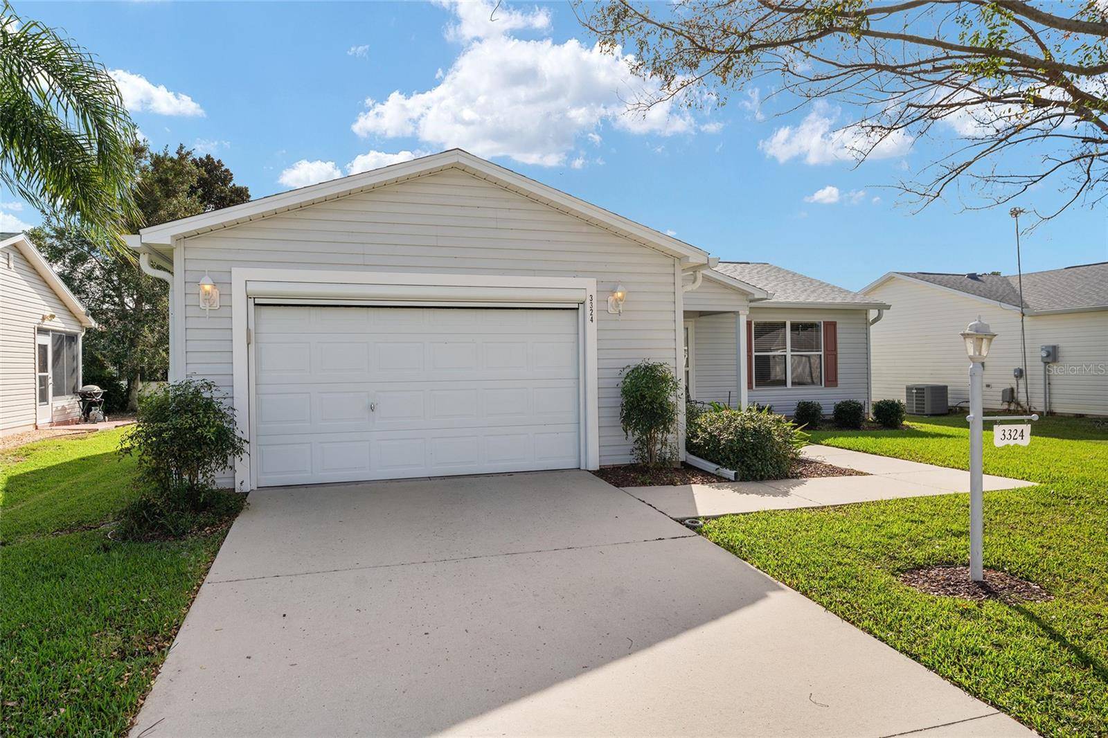 The Villages, FL 32162,3324 OAKDALE PL