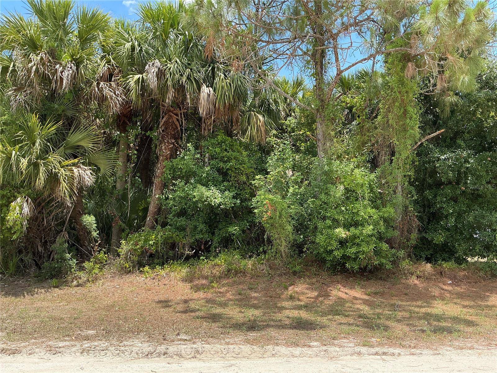 Vero Beach, FL 32967,7936 104TH CT