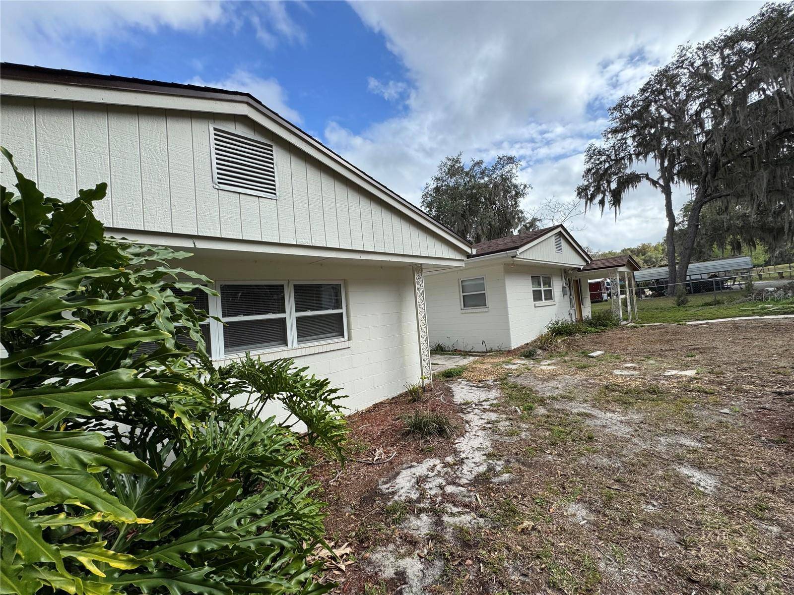 Hawthorne, FL 32640,145 DEPOT RD
