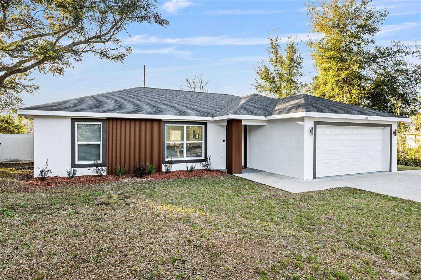 Ocala, FL 34473,800 MARION OAKS MNR