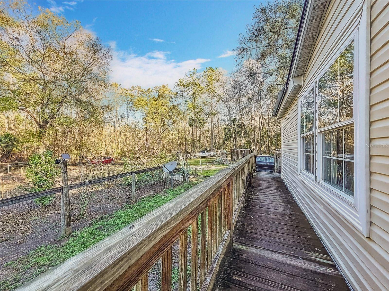 Reddick, FL 32686,12998 NW 168TH PL