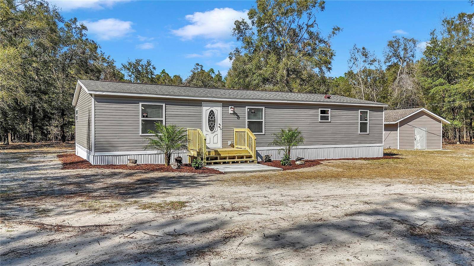 High Springs, FL 32643,14816 NW 243RD TER