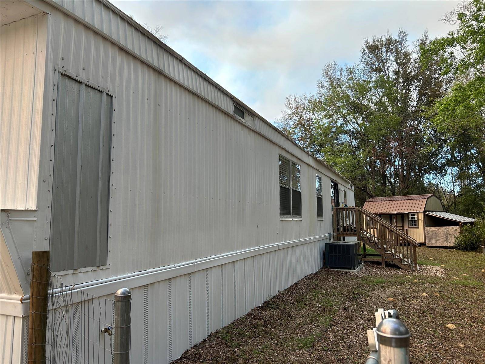 Williston, FL 32696,15851 NE 2ND PL