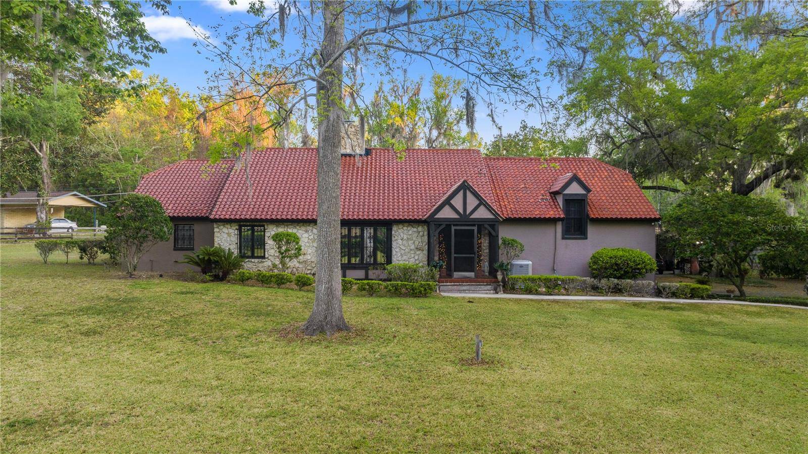 Ocala, FL 34471,411 SW 38TH ST