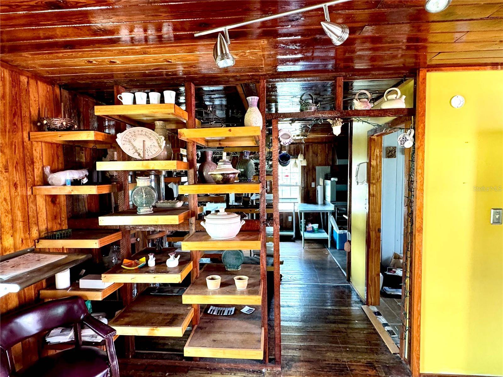 Bushnell, FL 33513,219 W SEMINOLE AVE