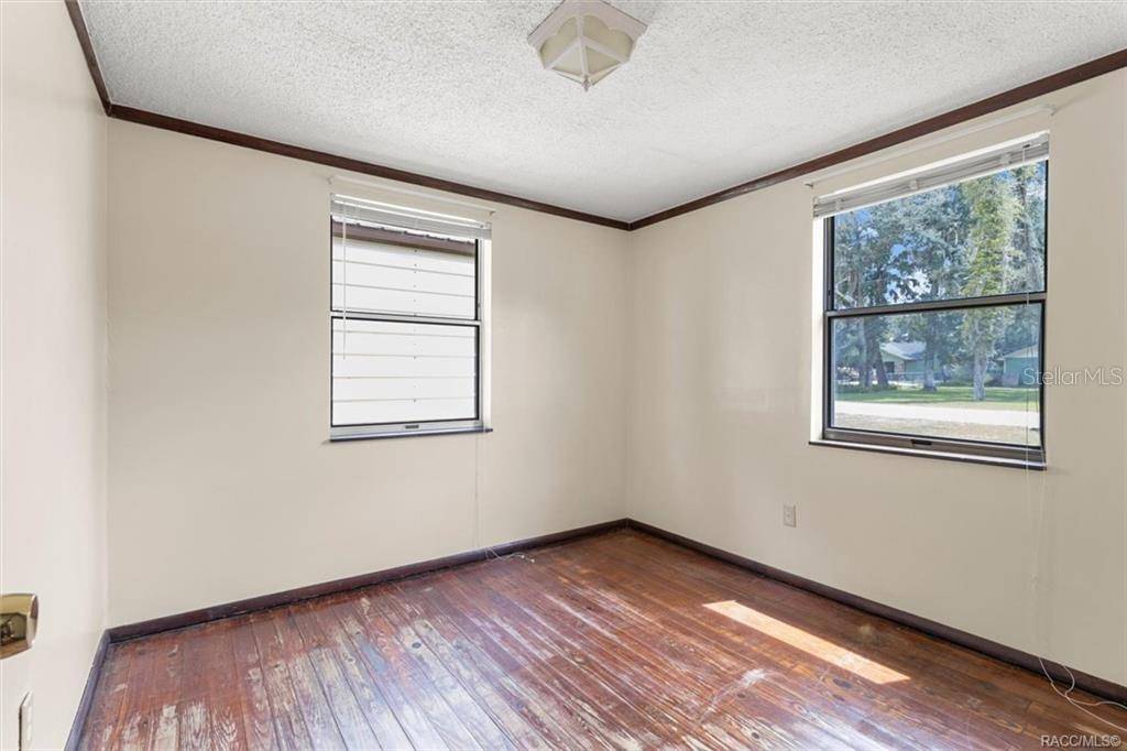 Inglis, FL 34449,241 HUDSON ST