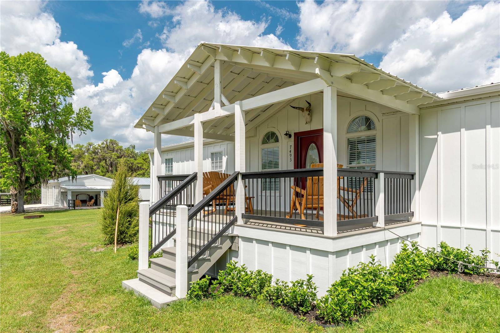 Reddick, FL 32686,7495 W HIGHWAY 316
