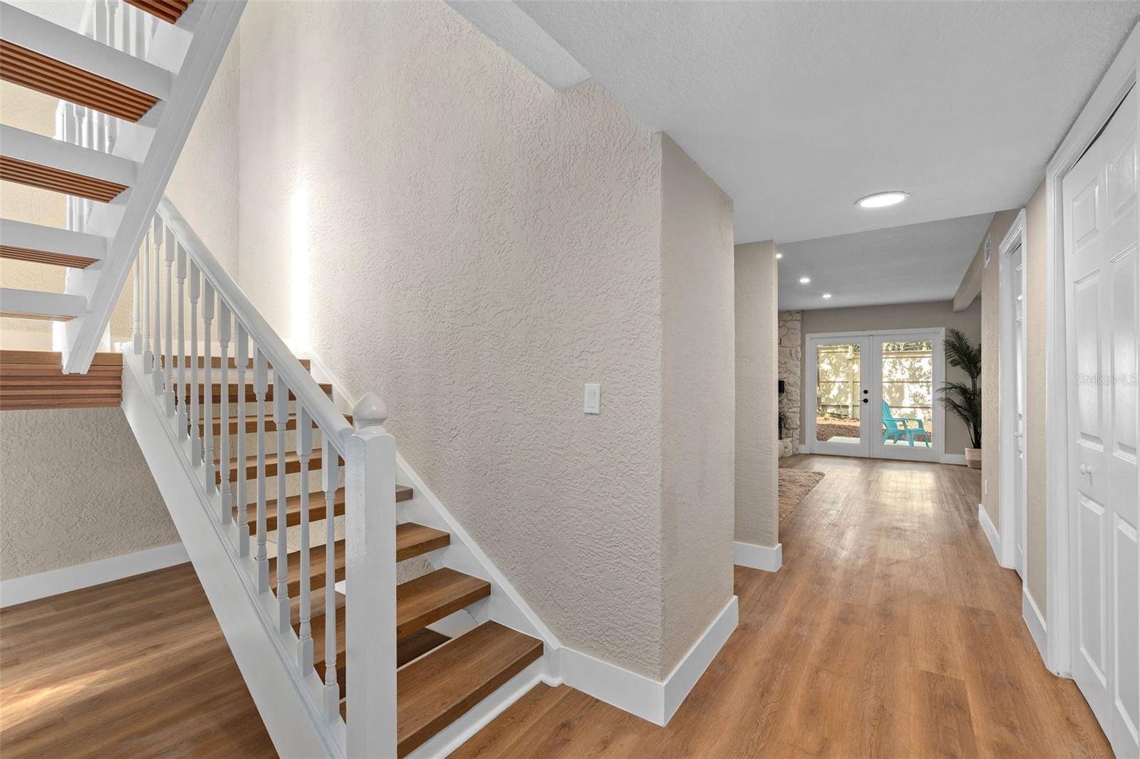 Longwood, FL 32779,113 WEEPING ELM LN