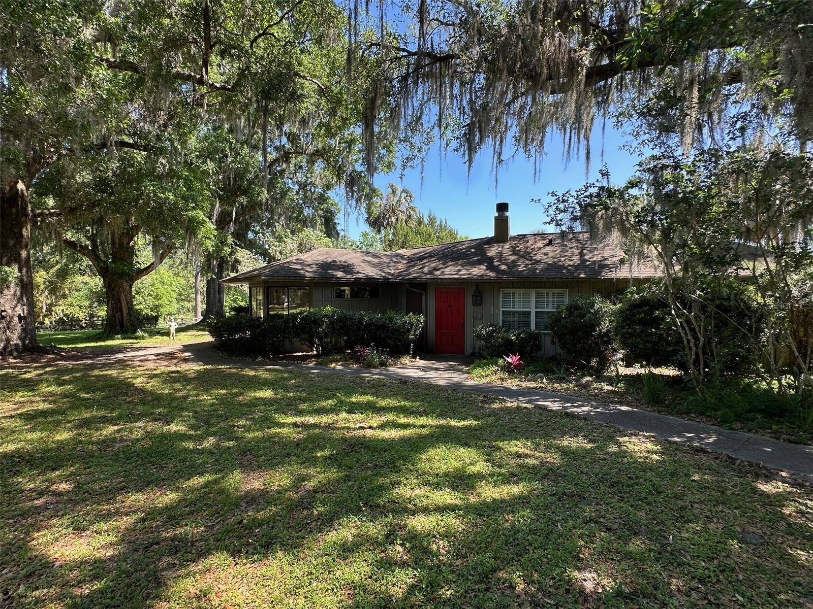 Reddick, FL 32686,13376 NW HIGHWAY 225A