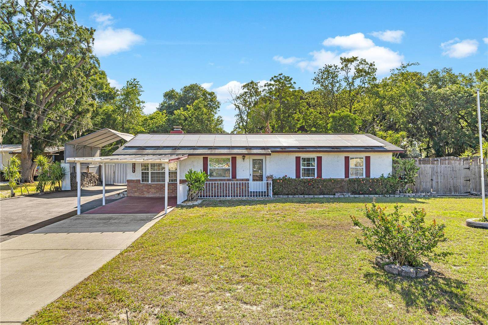 Ocklawaha, FL 32179,12351 SE HWY 464