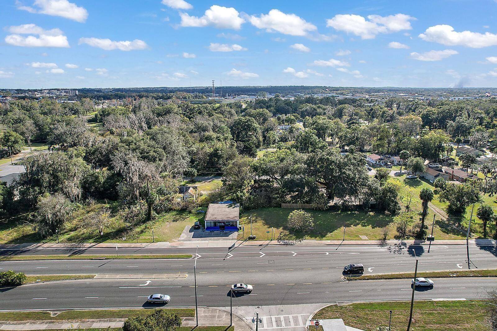 Ocala, FL 34475,822 SW BROADWAY ST