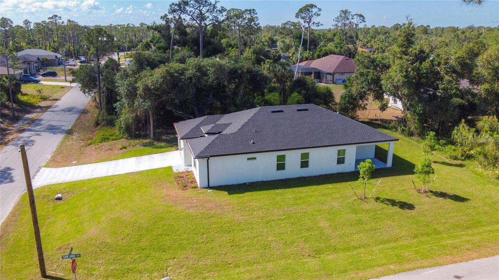 North Port, FL 34286,2423 SADNET LN