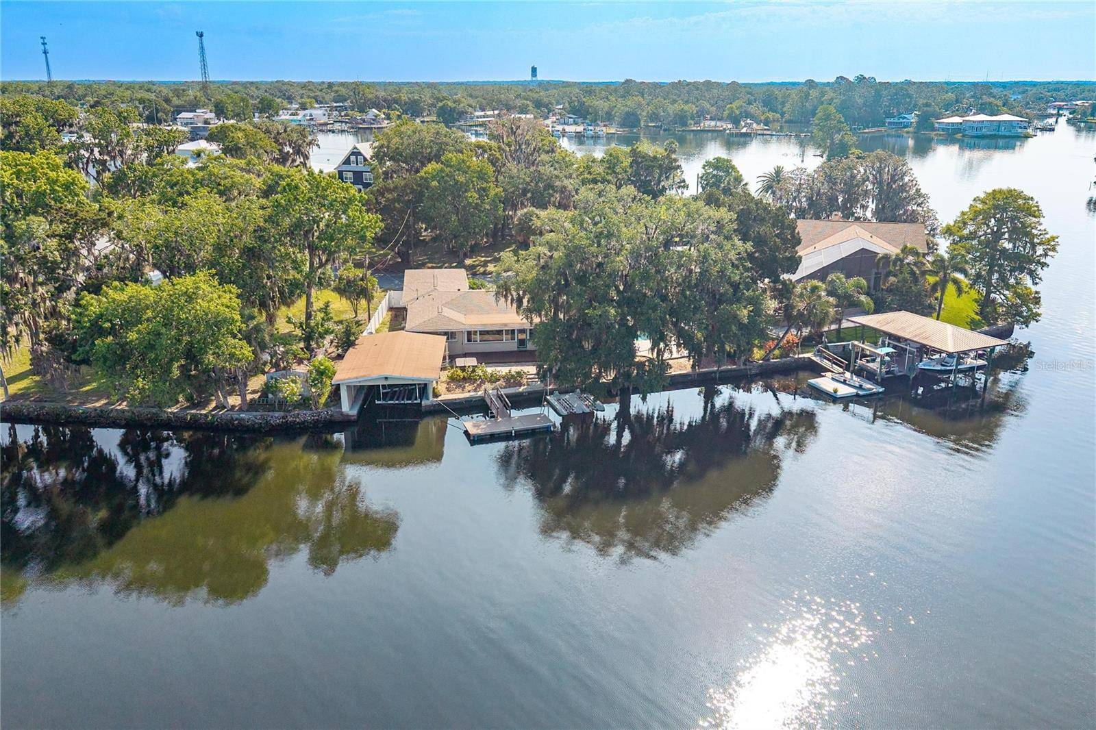 Crystal River, FL 34428,414 NW 8TH AVE