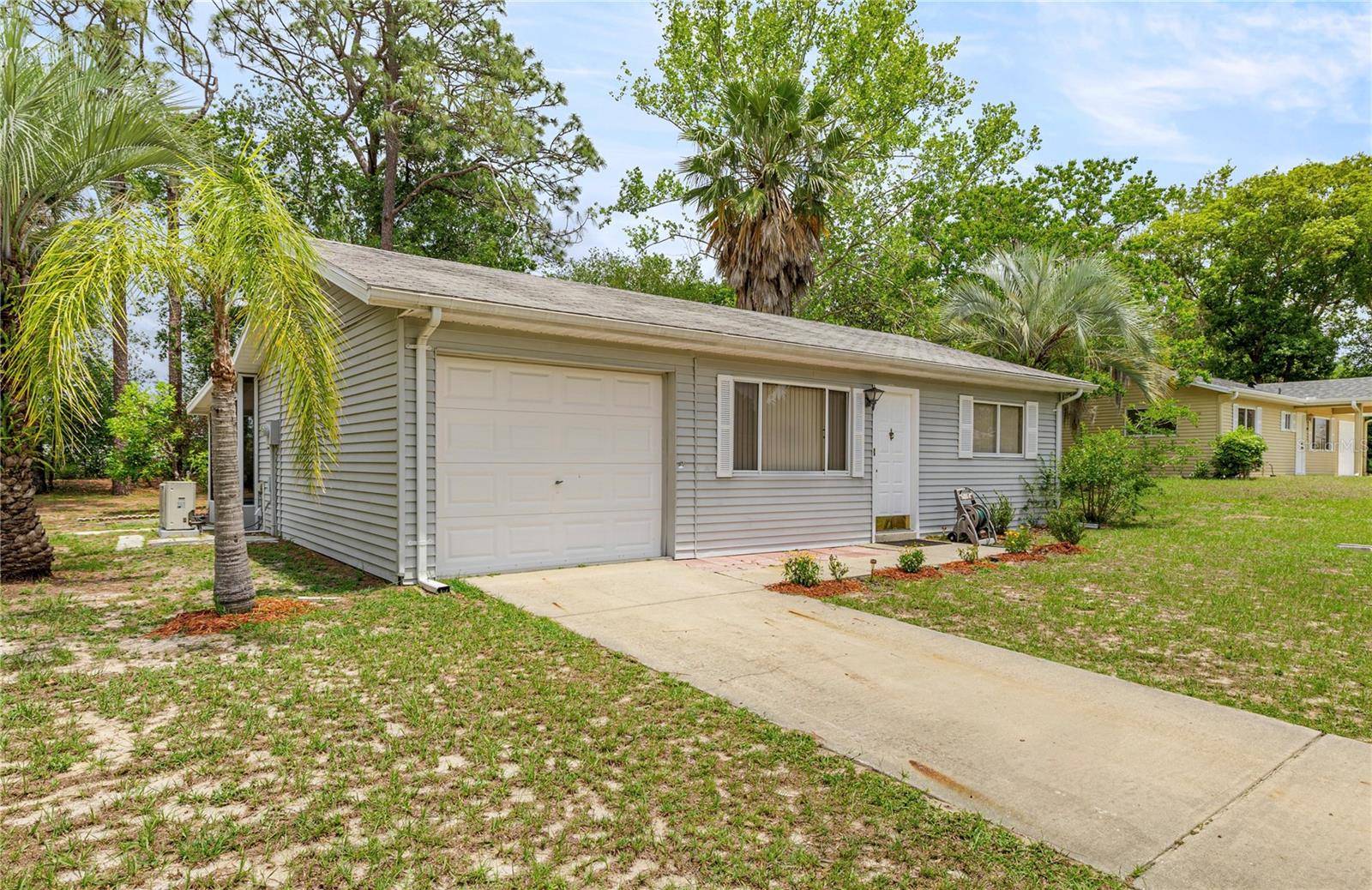 Ocala, FL 34481,8449 SW 105TH PL