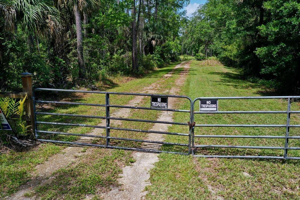 Silver Springs, FL 34488,10379 NE HIGHWAY 314