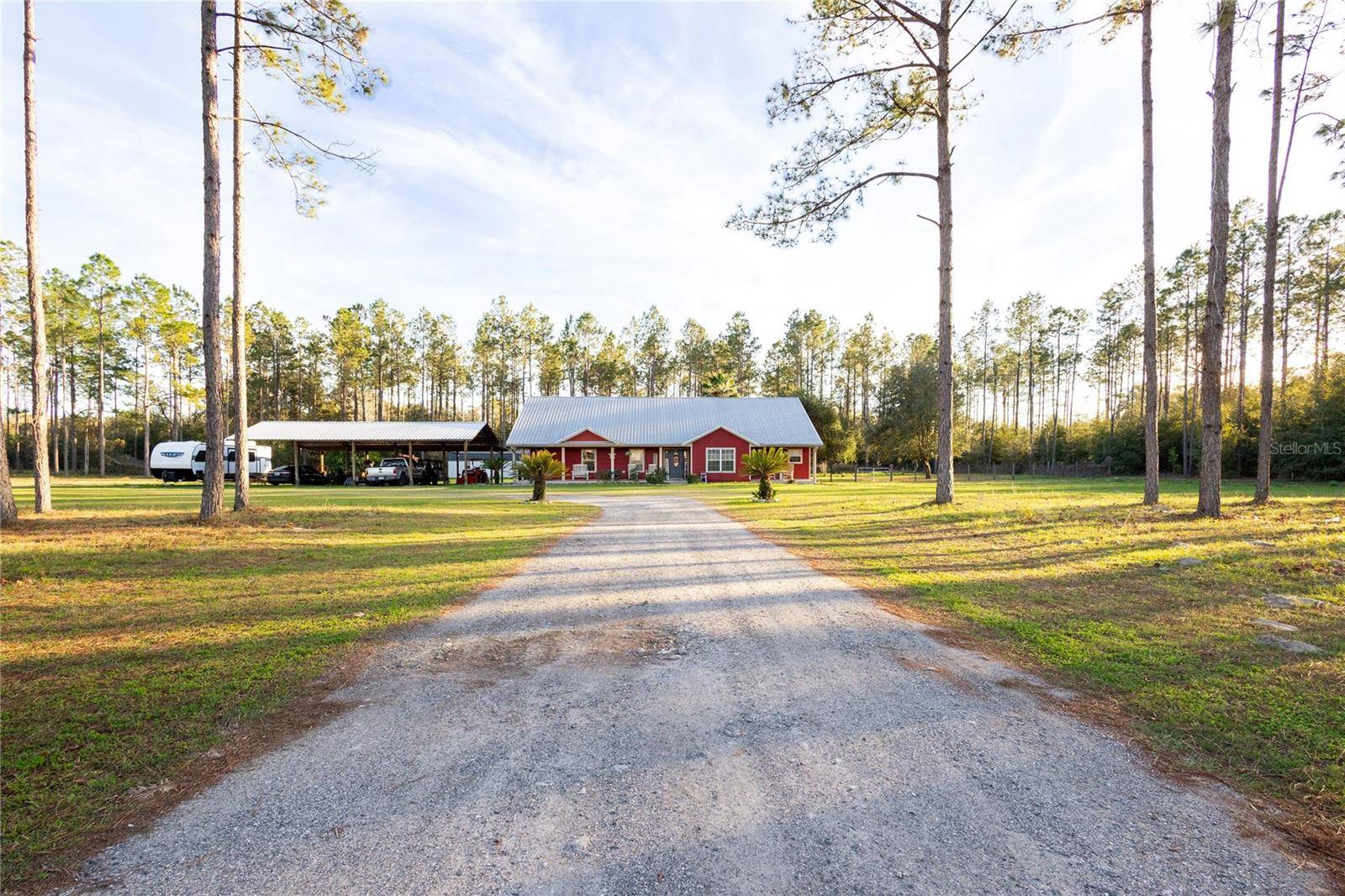 Williston, FL 32696,831 SE 11TH PL