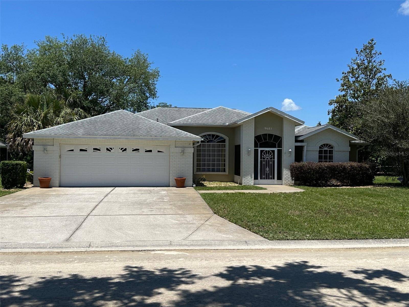 Weeki Wachee, FL 34613,9685 SOUTHERN BELLE DR