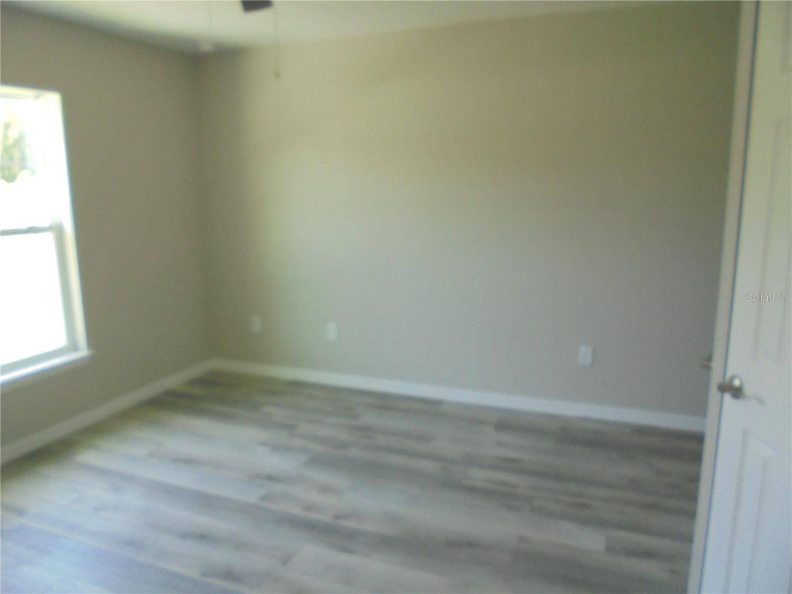 Ocklawaha, FL 32179,1 FISHER TERRACE TRCE #201