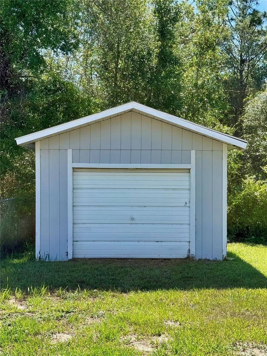 Belleview, FL 34420,12450 SE 99TH AVE