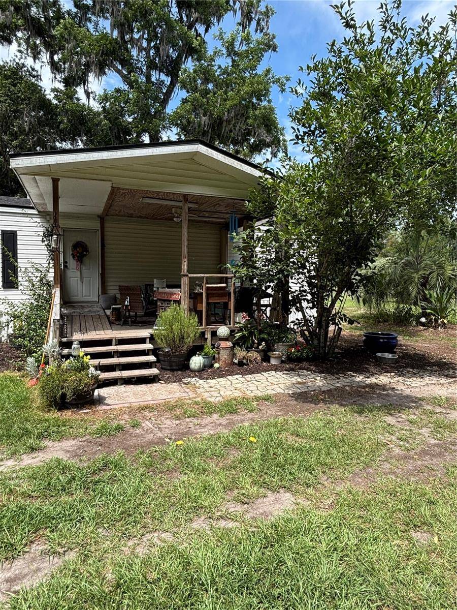 Reddick, FL 32686,18520 N HIGHWAY 329