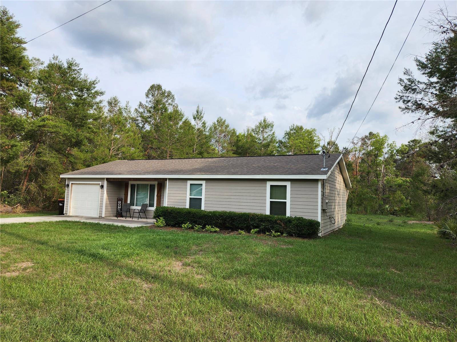 Ocklawaha, FL 32179,120 FISHER CT