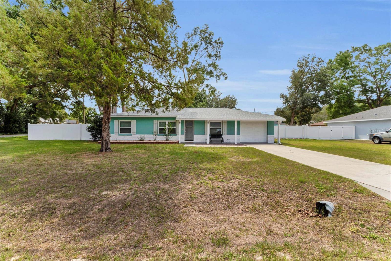 Ocala, FL 34472,111 ALMOND RD