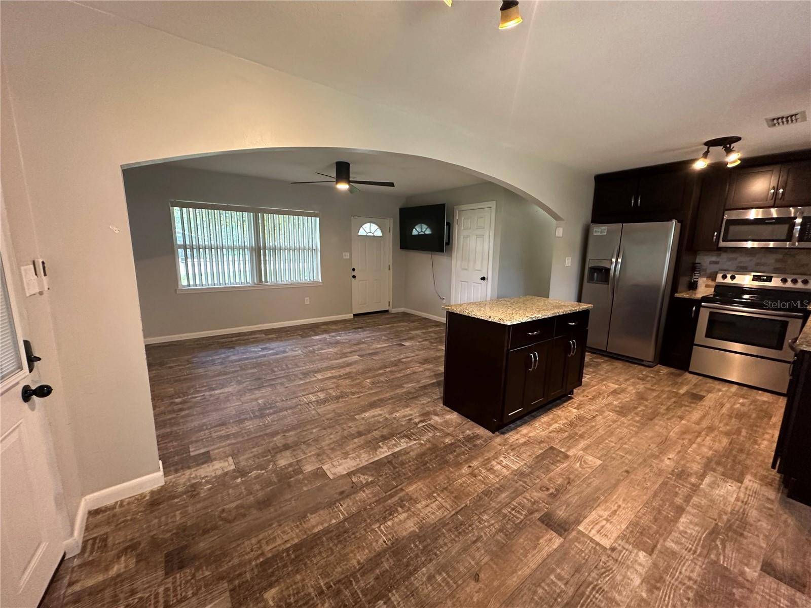 Ocala, FL 34471,1121 SE 30TH AVE
