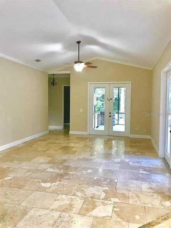 Ocala, FL 34480,561 SE 42ND ST