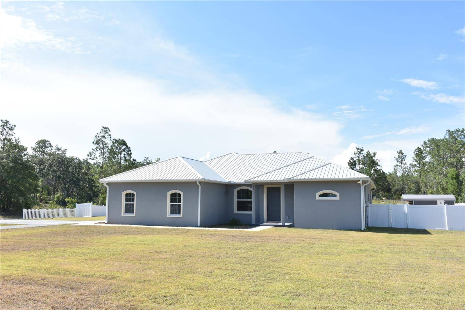 Williston, FL 32696,251 SE 148TH AVE