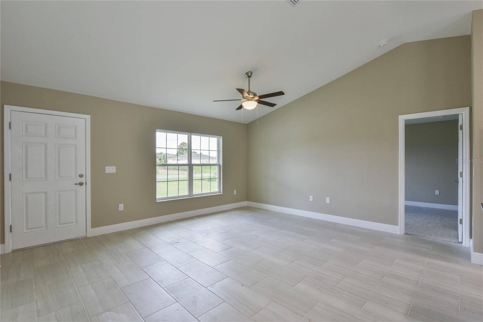 Ocala, FL 34473,490 MARION OAKS GOLF WAY